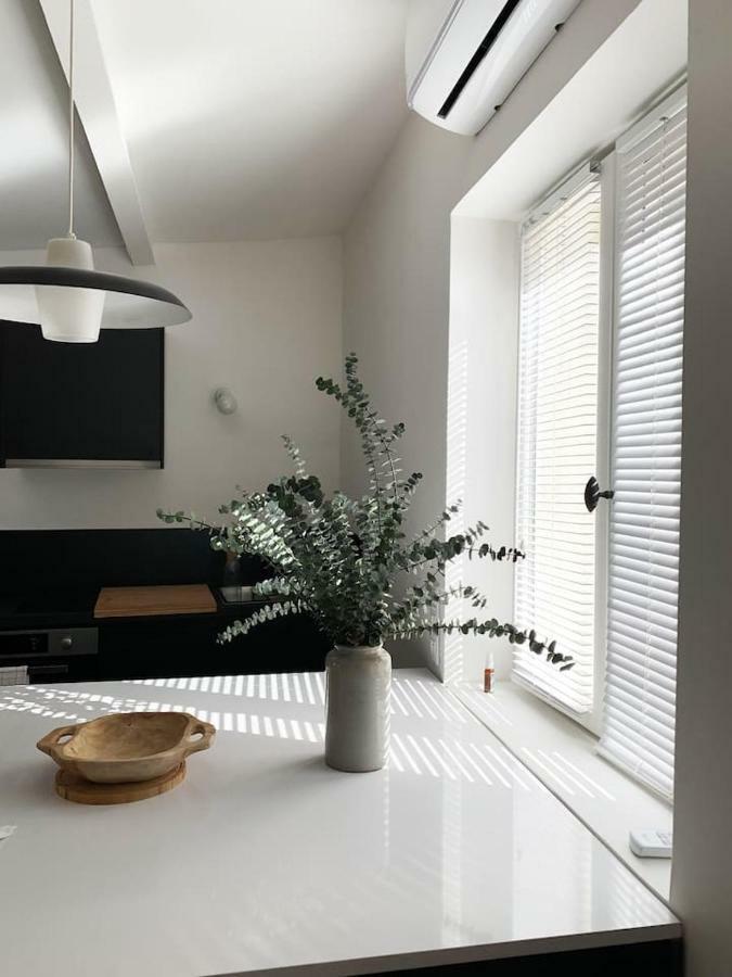 Apartamento La Magnanerie LʼIsle-sur-la-Sorgue Exterior foto